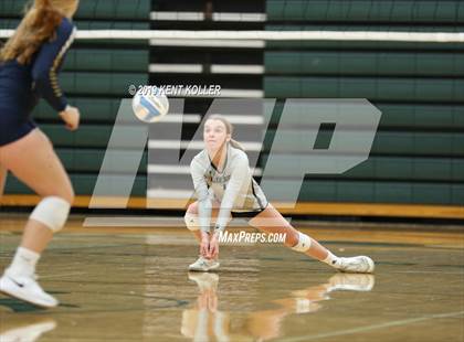 Thumbnail 1 in Clarkston @ Lake Orion photogallery.
