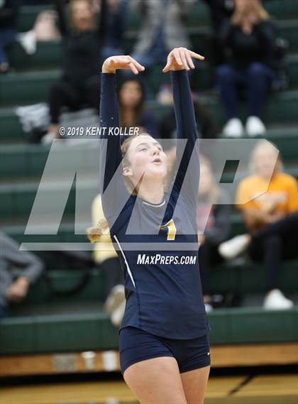 Thumbnail 2 in Clarkston @ Lake Orion photogallery.