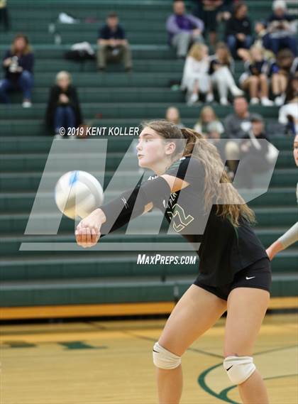Thumbnail 3 in Clarkston @ Lake Orion photogallery.