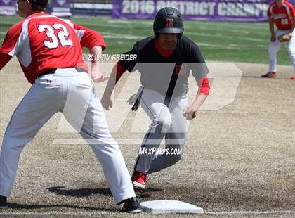 Thumbnail 3 in Annville-Cleona vs. Hempfield photogallery.