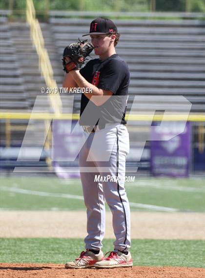 Thumbnail 2 in Annville-Cleona vs. Hempfield photogallery.