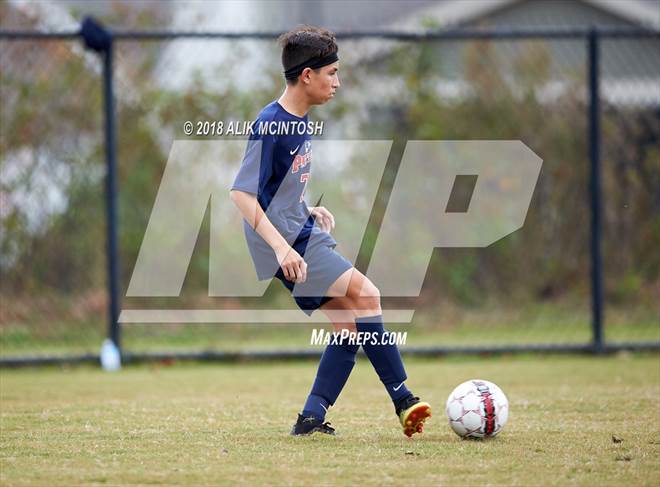 null - Photo 01