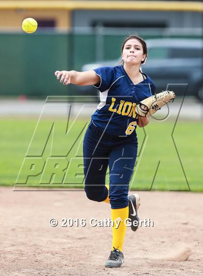 Thumbnail 3 in Rio Vista vs. Big Valley Christian (CIF SJS D7 Final) photogallery.