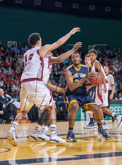 Thumbnail 3 in Mount Tabor vs Olympic (NCHSAA 4A Western Regional Final) photogallery.