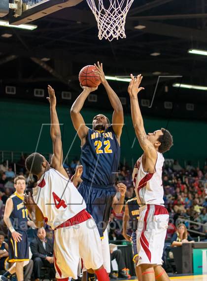Thumbnail 1 in Mount Tabor vs Olympic (NCHSAA 4A Western Regional Final) photogallery.