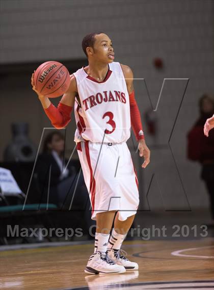 Thumbnail 2 in Mount Tabor vs Olympic (NCHSAA 4A Western Regional Final) photogallery.