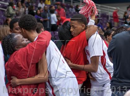 Thumbnail 2 in Mount Tabor vs Olympic (NCHSAA 4A Western Regional Final) photogallery.