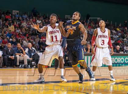 Thumbnail 3 in Mount Tabor vs Olympic (NCHSAA 4A Western Regional Final) photogallery.