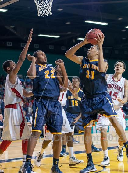 Thumbnail 2 in Mount Tabor vs Olympic (NCHSAA 4A Western Regional Final) photogallery.