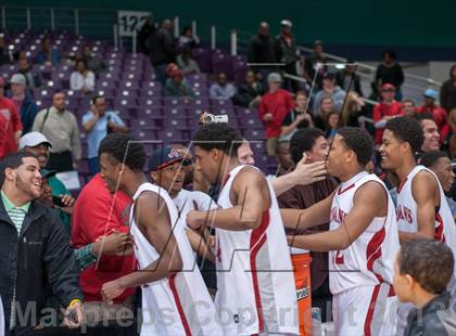 Thumbnail 2 in Mount Tabor vs Olympic (NCHSAA 4A Western Regional Final) photogallery.