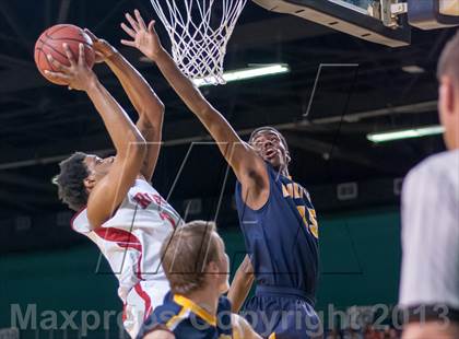 Thumbnail 1 in Mount Tabor vs Olympic (NCHSAA 4A Western Regional Final) photogallery.