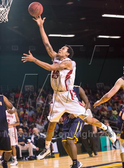 Thumbnail 2 in Mount Tabor vs Olympic (NCHSAA 4A Western Regional Final) photogallery.