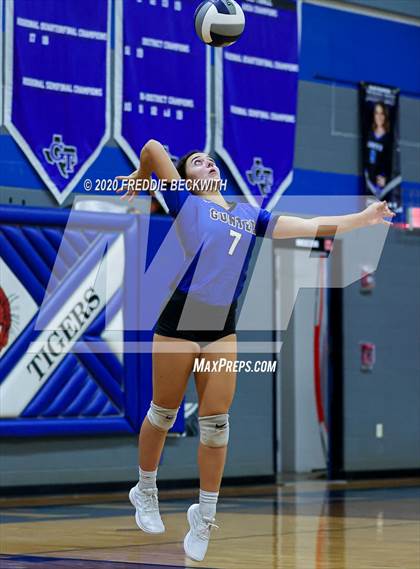 Thumbnail 2 in Leonard @ Gunter photogallery.