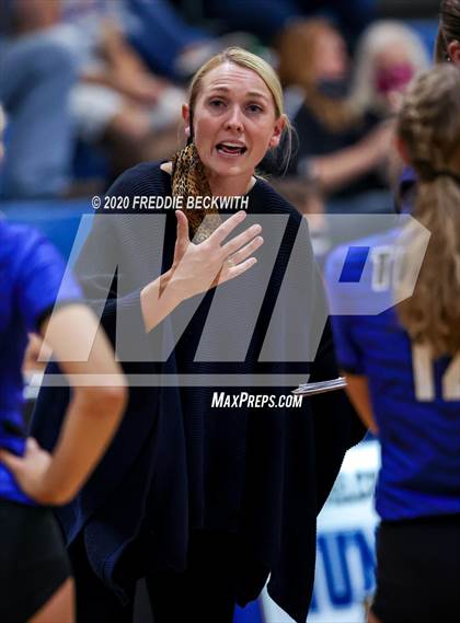 Thumbnail 1 in Leonard @ Gunter photogallery.