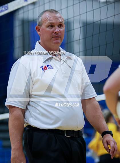 Thumbnail 2 in Leonard @ Gunter photogallery.