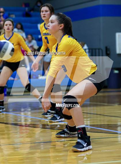 Thumbnail 3 in Leonard @ Gunter photogallery.