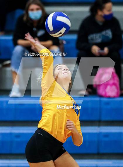 Thumbnail 2 in Leonard @ Gunter photogallery.