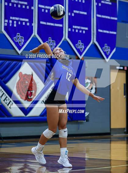Thumbnail 3 in Leonard @ Gunter photogallery.