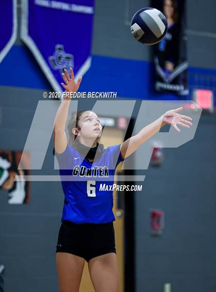 Thumbnail 3 in Leonard @ Gunter photogallery.