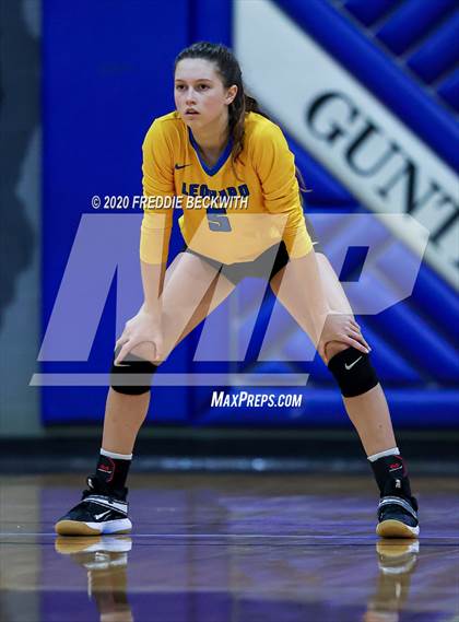 Thumbnail 1 in Leonard @ Gunter photogallery.