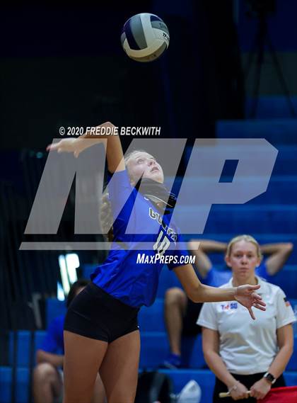 Thumbnail 1 in Leonard @ Gunter photogallery.