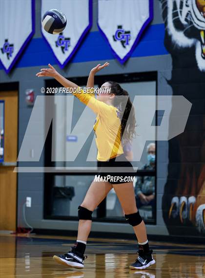 Thumbnail 2 in Leonard @ Gunter photogallery.