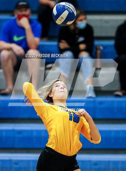 Thumbnail 3 in Leonard @ Gunter photogallery.