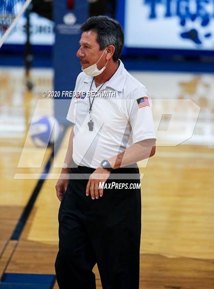 Thumbnail 1 in Leonard @ Gunter photogallery.