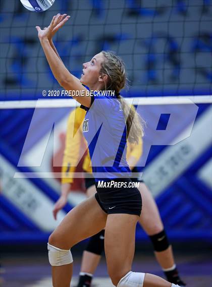 Thumbnail 1 in Leonard @ Gunter photogallery.