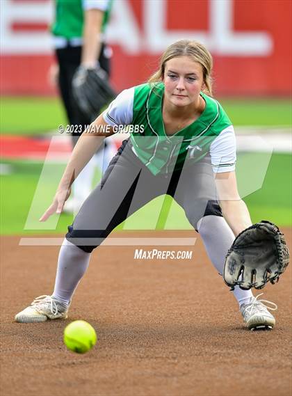 Thumbnail 3 in Hughes Springs @ Tatum (UIL 3A Bi-District) photogallery.