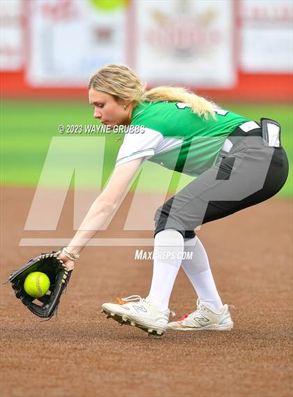Thumbnail 3 in Hughes Springs @ Tatum (UIL 3A Bi-District) photogallery.