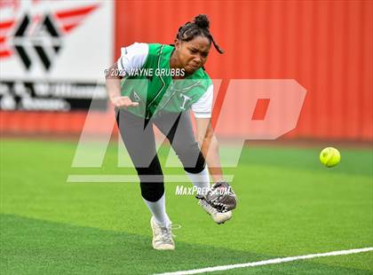 Thumbnail 1 in Hughes Springs @ Tatum (UIL 3A Bi-District) photogallery.