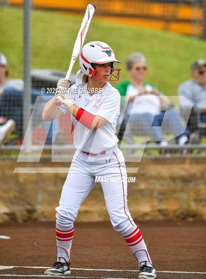 Thumbnail 2 in Hughes Springs @ Tatum (UIL 3A Bi-District) photogallery.