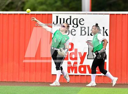 Thumbnail 2 in Hughes Springs @ Tatum (UIL 3A Bi-District) photogallery.