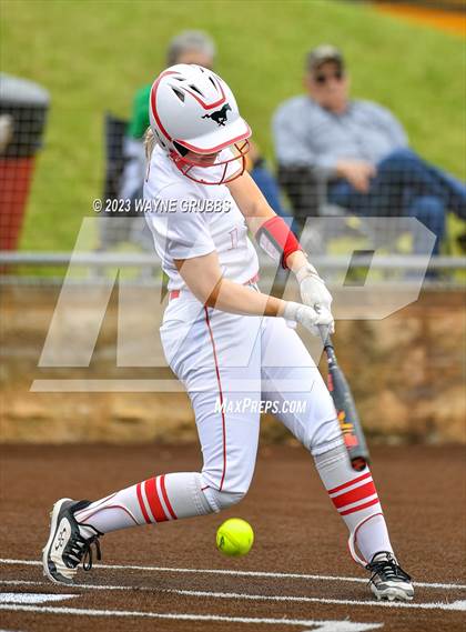 Thumbnail 2 in Hughes Springs @ Tatum (UIL 3A Bi-District) photogallery.