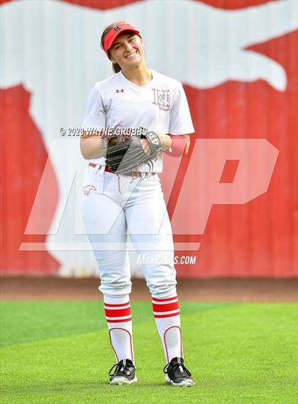 Thumbnail 2 in Hughes Springs @ Tatum (UIL 3A Bi-District) photogallery.
