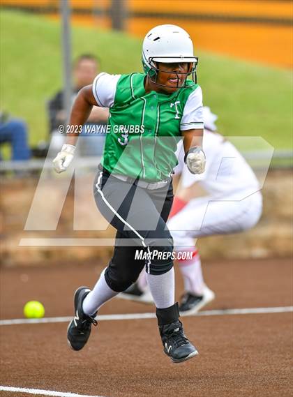 Thumbnail 3 in Hughes Springs @ Tatum (UIL 3A Bi-District) photogallery.