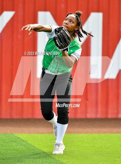 Thumbnail 3 in Hughes Springs @ Tatum (UIL 3A Bi-District) photogallery.
