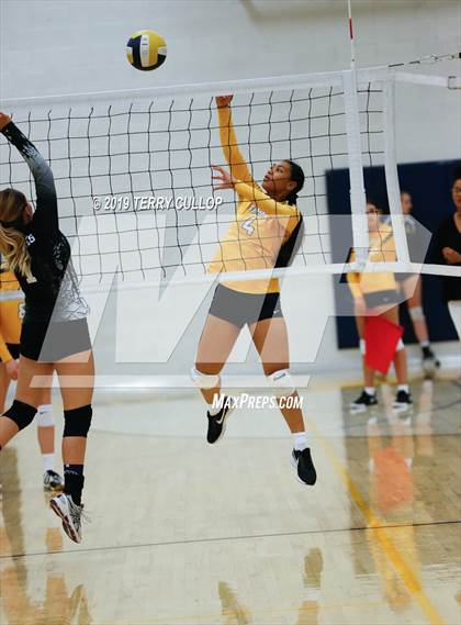 Thumbnail 1 in Tabiona @ Summit Academy photogallery.