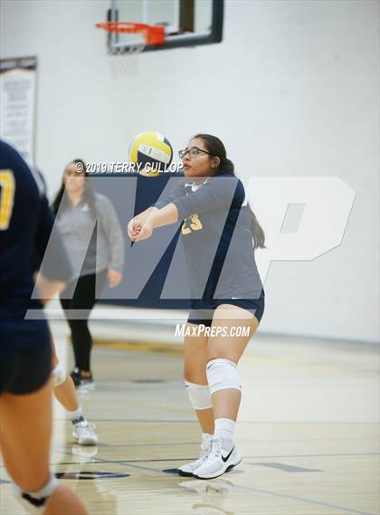 Thumbnail 1 in Tabiona @ Summit Academy photogallery.