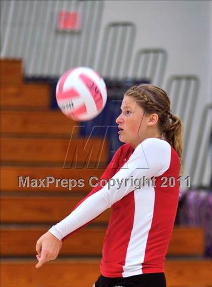 Thumbnail 1 in Warner Christian vs. Lake Worth Christian photogallery.