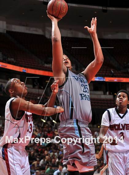 Thumbnail 2 in Villa Park vs. King (CIF SS 1A Final) photogallery.