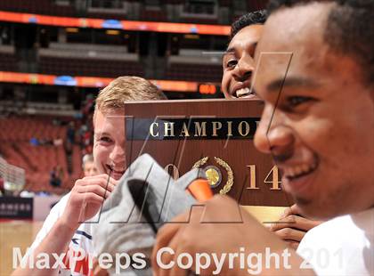Thumbnail 1 in Villa Park vs. King (CIF SS 1A Final) photogallery.
