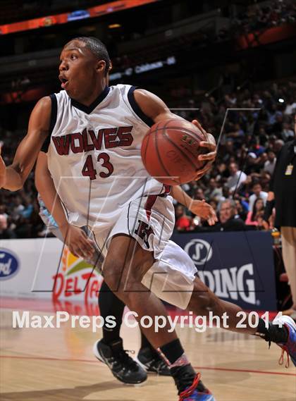 Thumbnail 1 in Villa Park vs. King (CIF SS 1A Final) photogallery.