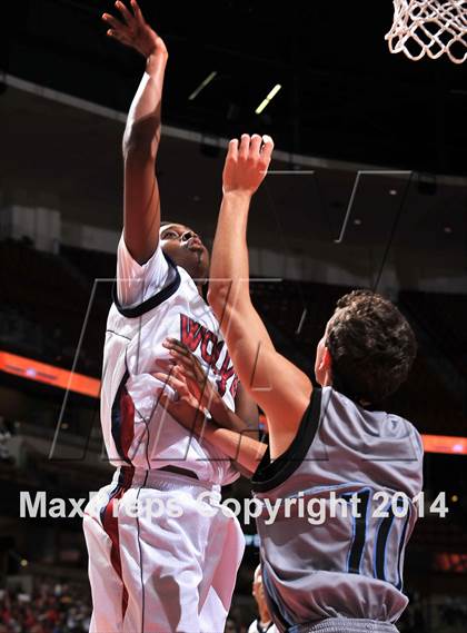 Thumbnail 1 in Villa Park vs. King (CIF SS 1A Final) photogallery.