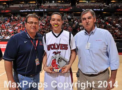 Thumbnail 1 in Villa Park vs. King (CIF SS 1A Final) photogallery.