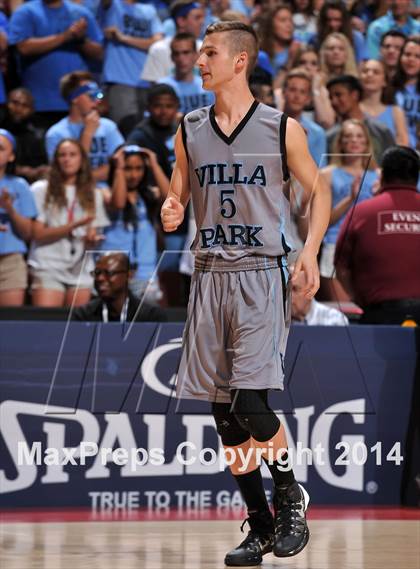 Thumbnail 2 in Villa Park vs. King (CIF SS 1A Final) photogallery.