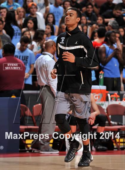 Thumbnail 1 in Villa Park vs. King (CIF SS 1A Final) photogallery.
