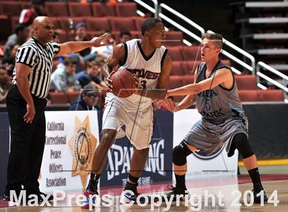 Thumbnail 3 in Villa Park vs. King (CIF SS 1A Final) photogallery.