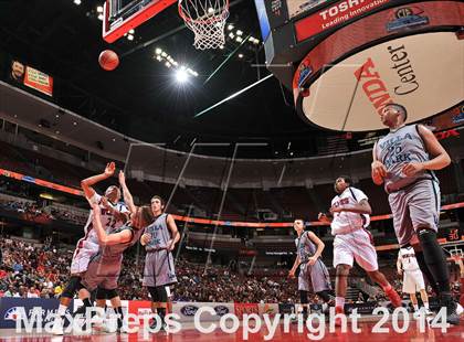 Thumbnail 1 in Villa Park vs. King (CIF SS 1A Final) photogallery.